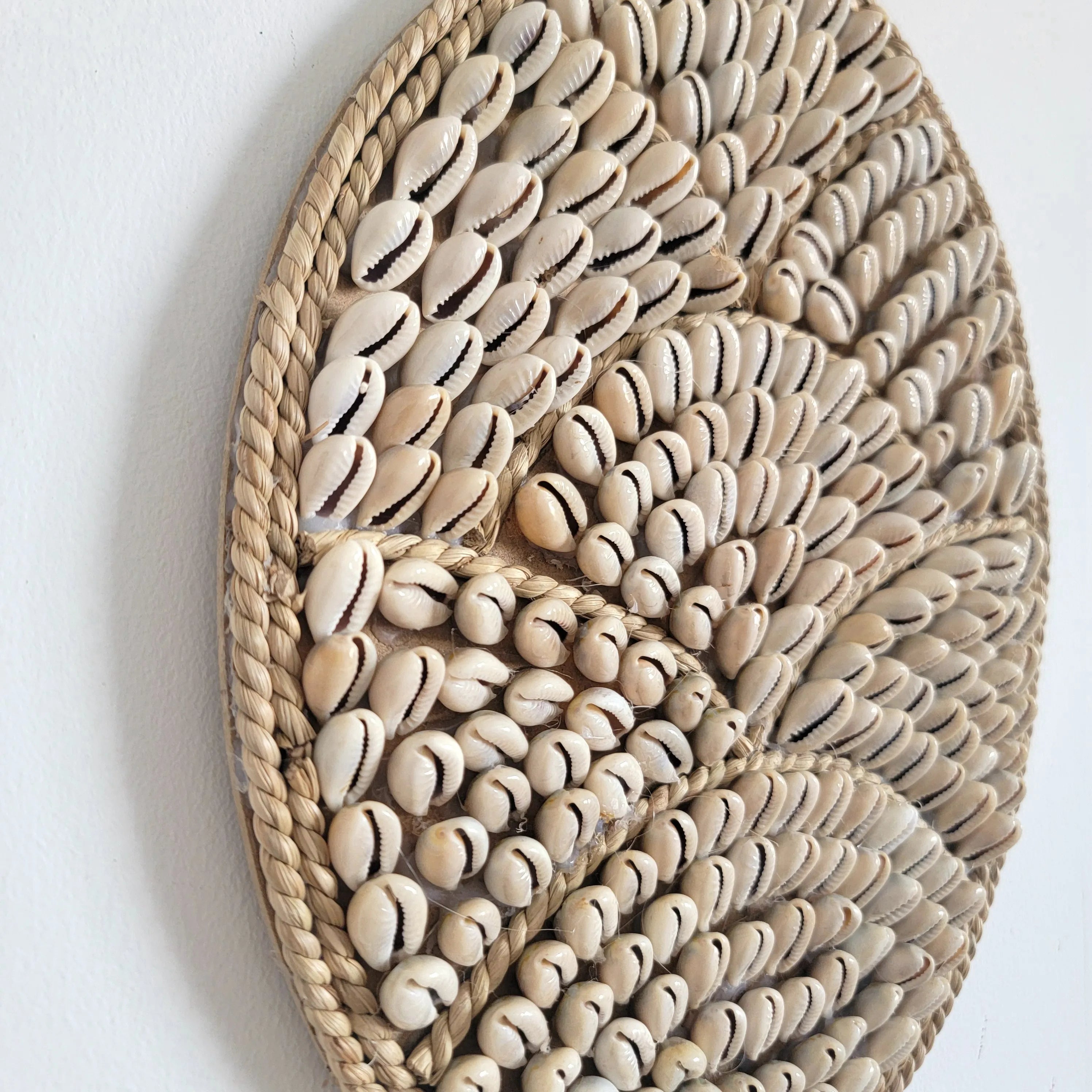 Décoration murale ananas en coquillages