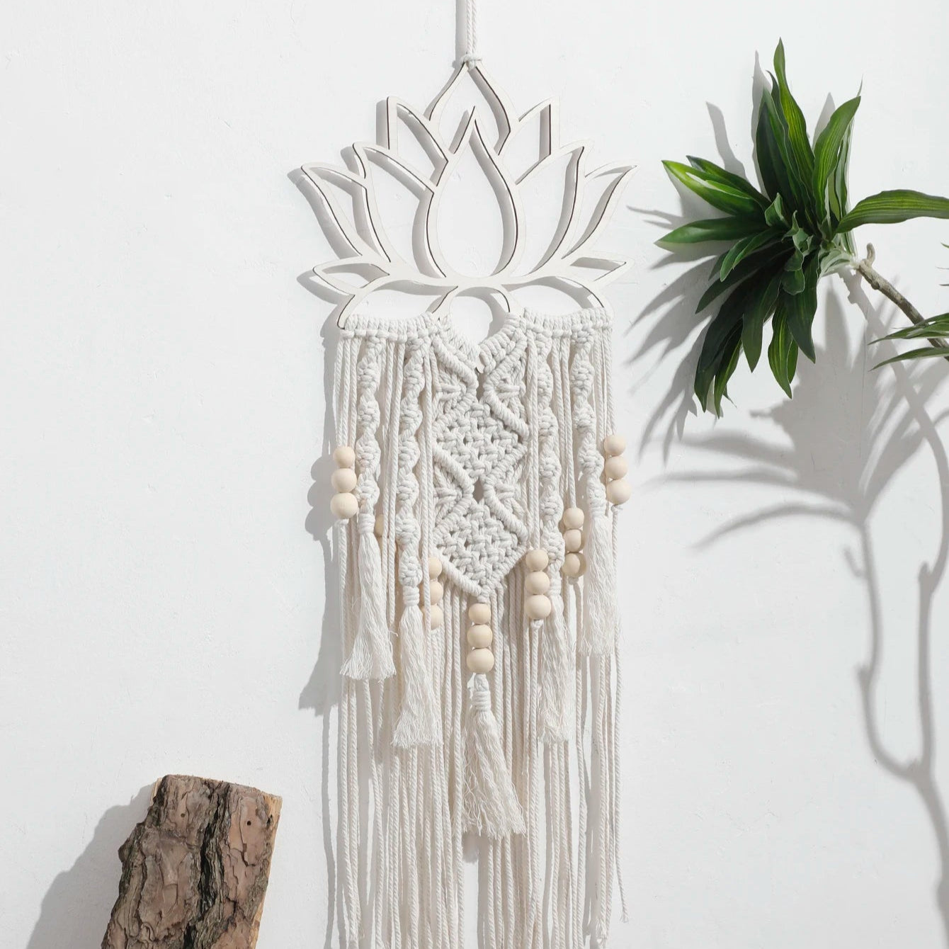Macramé mural lotus bohème blanc