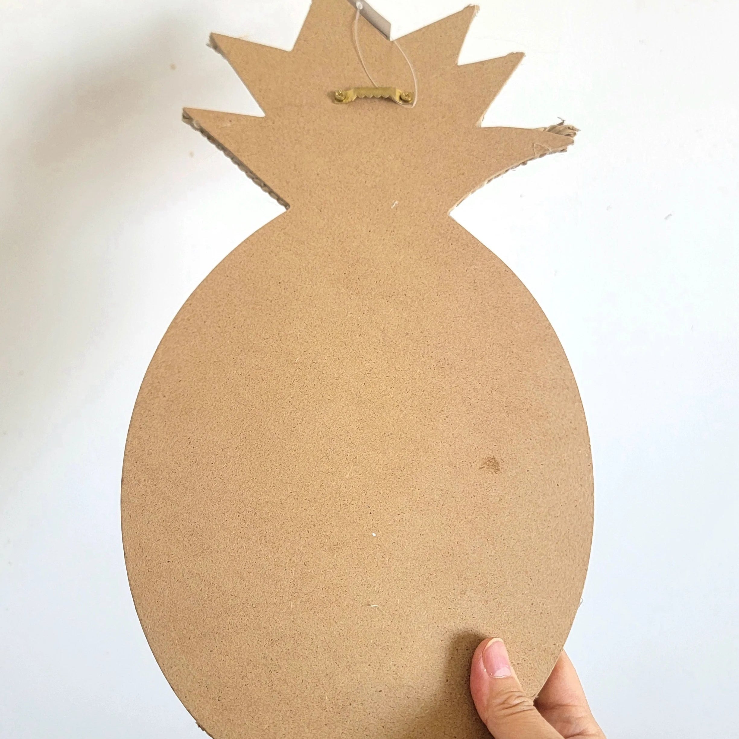 Décoration murale ananas en coquillages