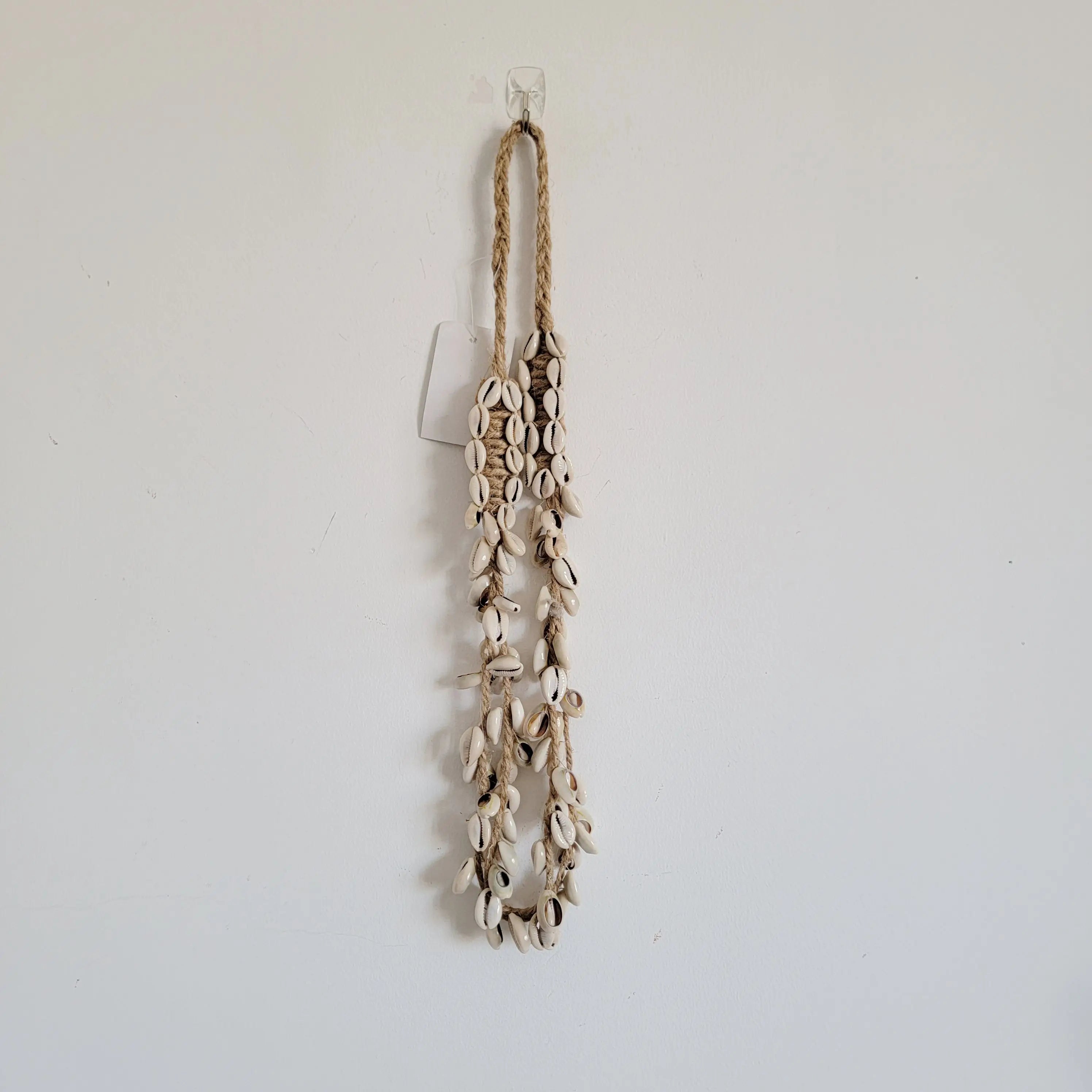 Suspension murale coquillages bohème naturelle