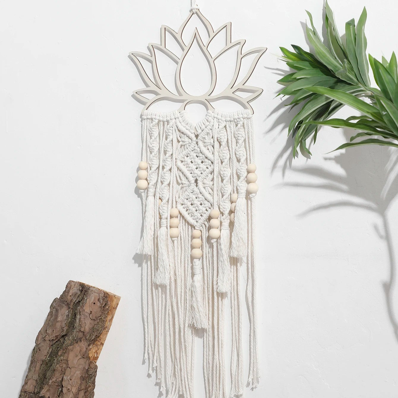 Macramé mural lotus bohème blanc